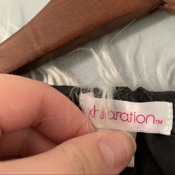 NWOT Shaggy Faux Fur Coat Ombré - Picture 6 of 6